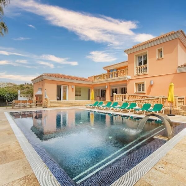 La Cala de Mijas – 4 Bedroom Luxury Villa – Heated Pool, Cinema, Gym, Sauna, Squash Court photo 4