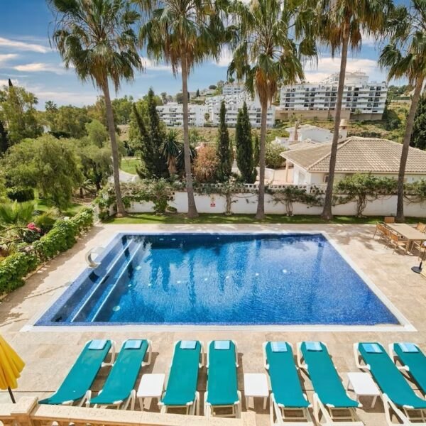 La Cala de Mijas – 4 Bedroom Luxury Villa – Heated Pool, Cinema, Gym, Sauna, Squash Court photo 5