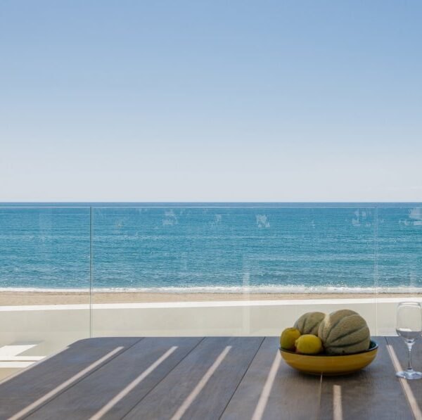 Beach Front Luxury Villa photo 7