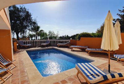 Lovely villa with Wi-Fi and heated pool La Cala de Mijas