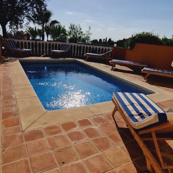 Lovely villa with Wi-Fi and heated pool La Cala de Mijas photo 3