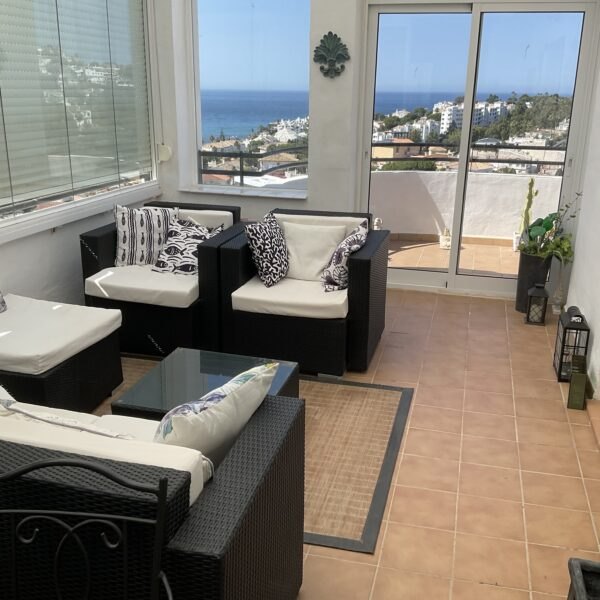 Penthouse La Cala de Mijas apartment with stunning sea views photo 5